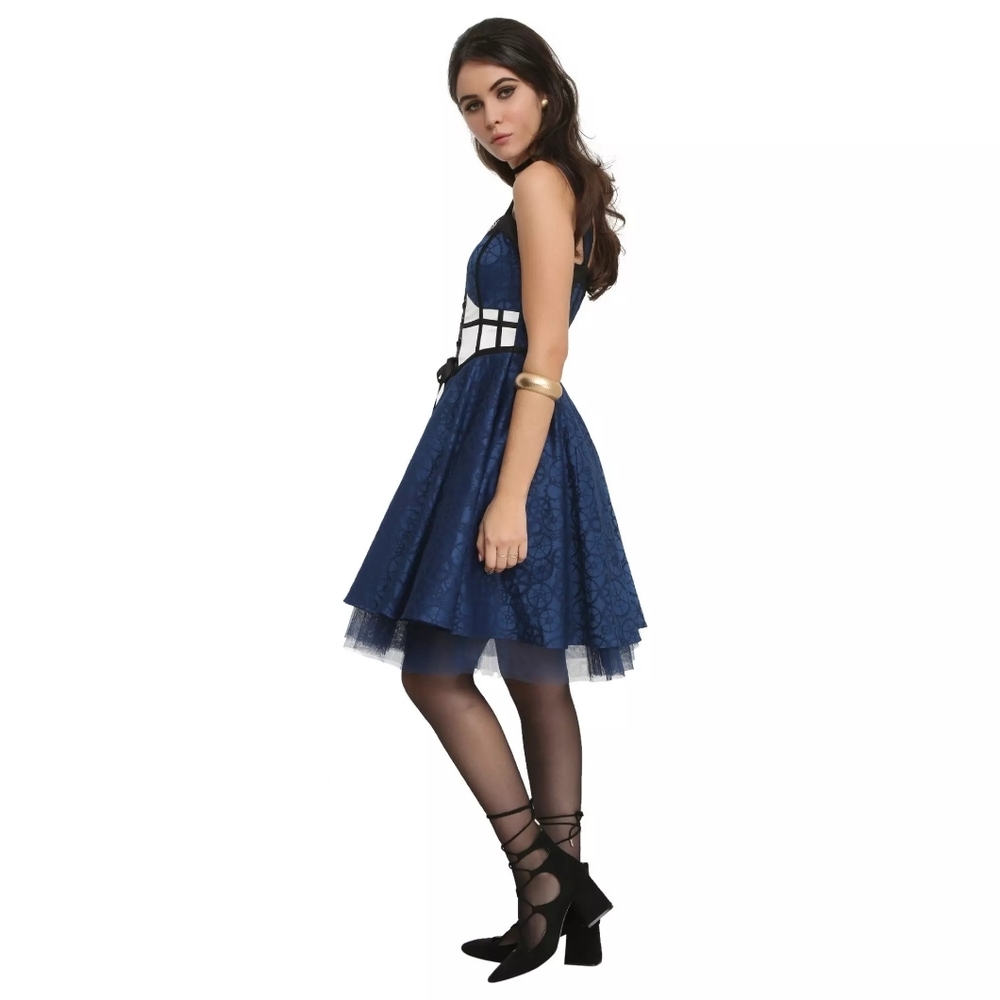 Blue Limited Edition Doctor Who TARDIS Dress, Medium NWT - Picture 2 of 10